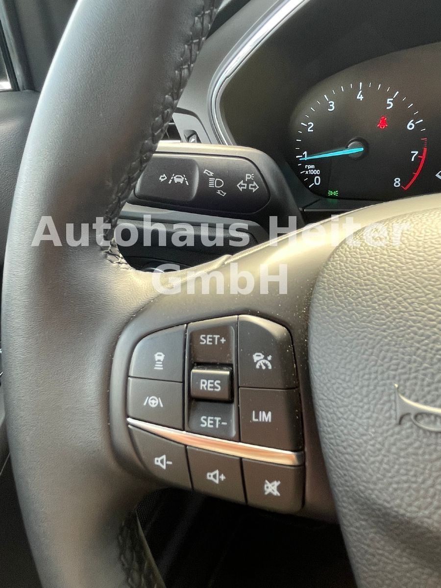 Ford Focus Lim. Aut. 114KW Active /ACC+AHK+BLIS
