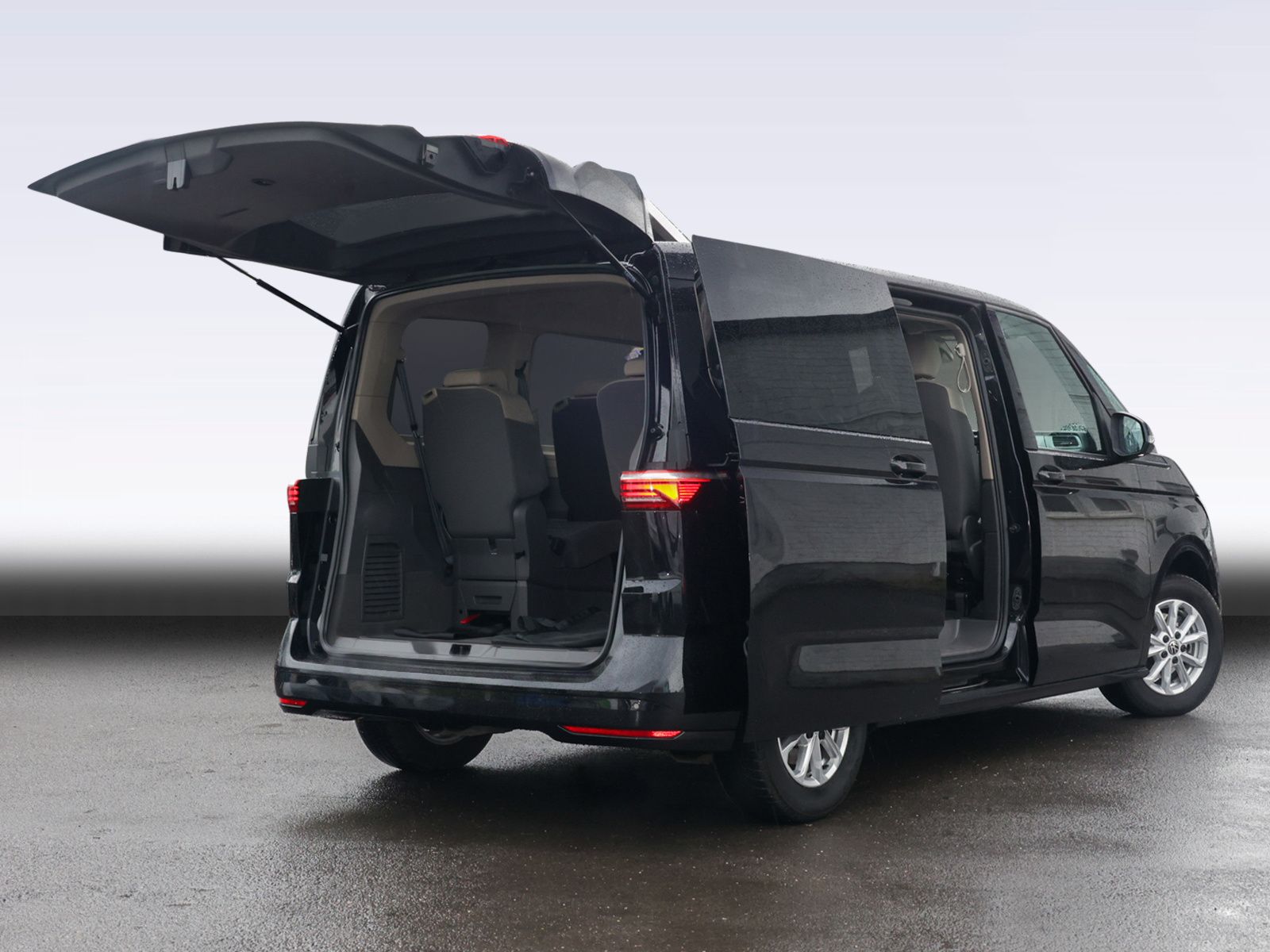 Volkswagen T7 Multivan 1.5 TSI Edition - Samsaru's Car Outlet