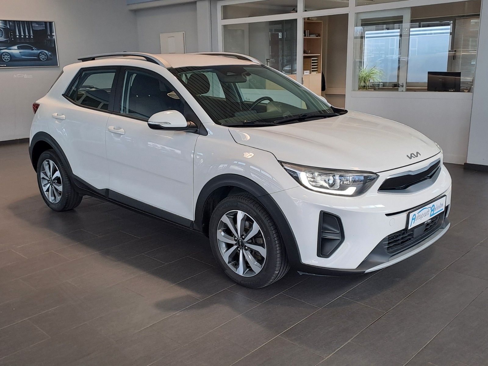 Kia Stonic T-GDi Aut. - Samsaru's Car Outlet