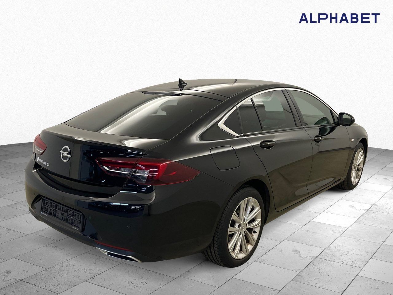 Opel Insignia 2.0 CDTI Business - Samsaru's Car Outlet