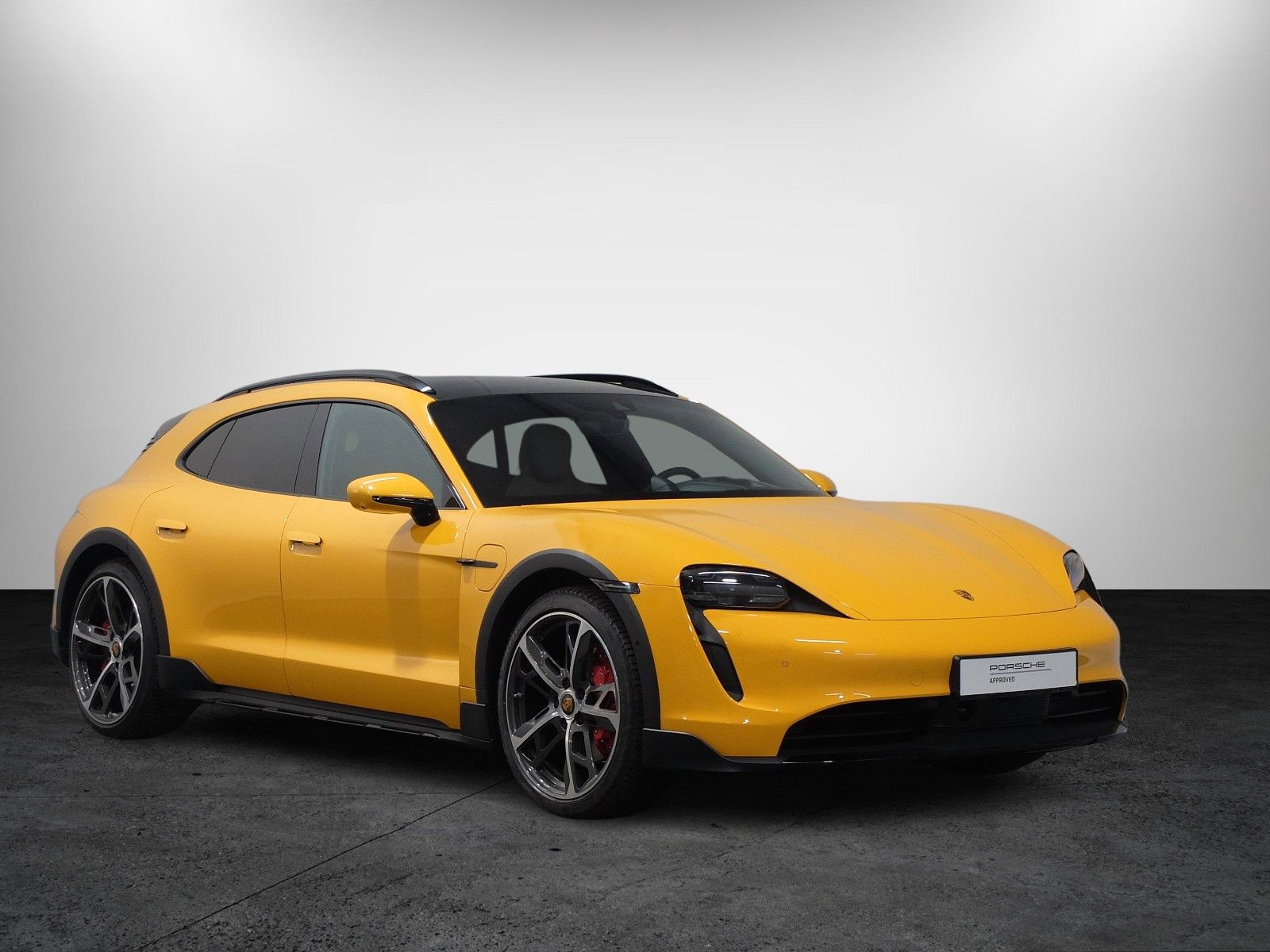 Porsche Taycan Cross Turismo 4S