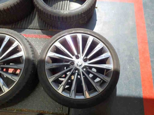 Skoda Octavia Combi iV 1.4 electricTSI DSG Style Leder