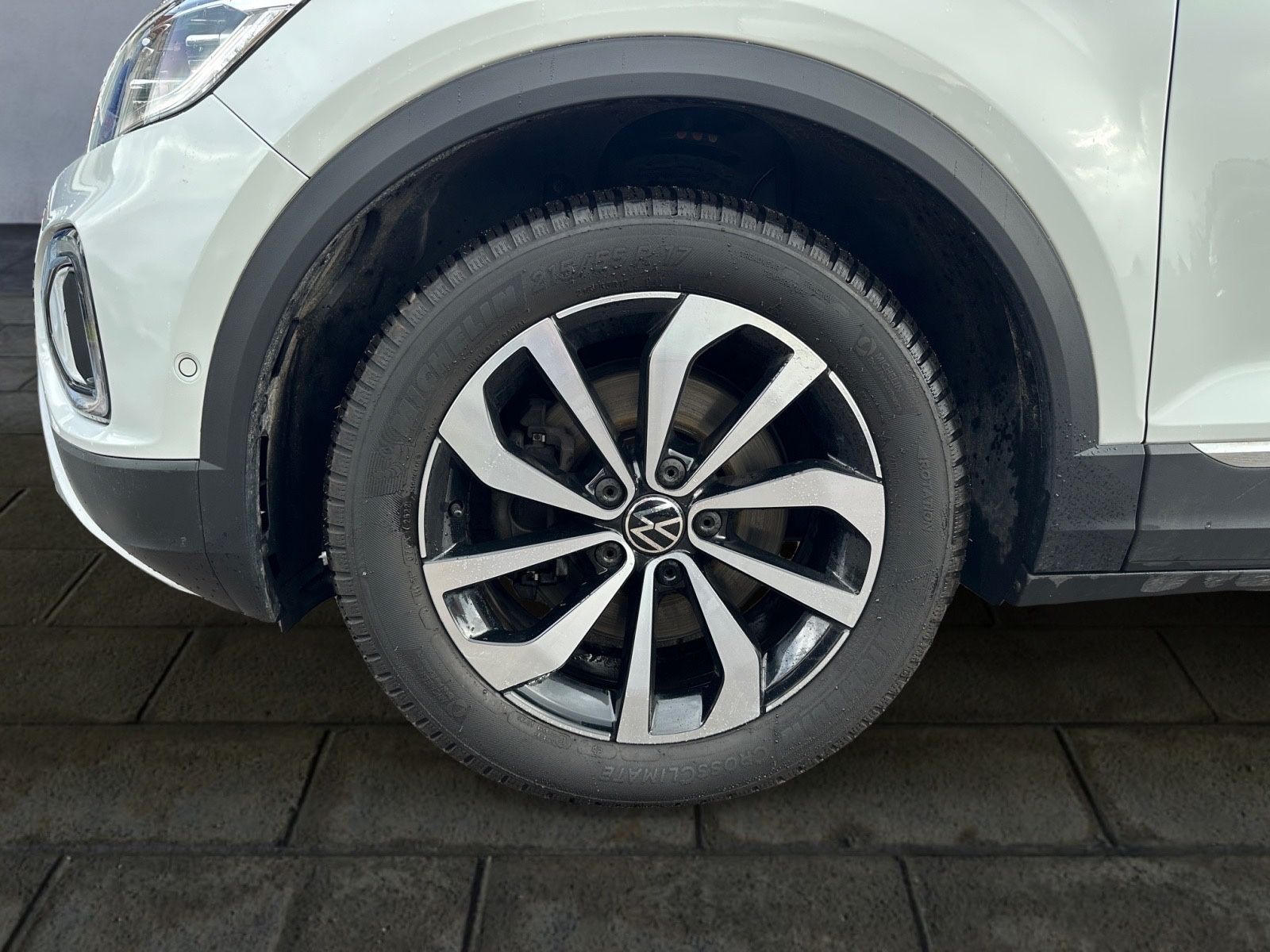 Volkswagen T-Roc 2.0 - Samsaru's Car Outlet