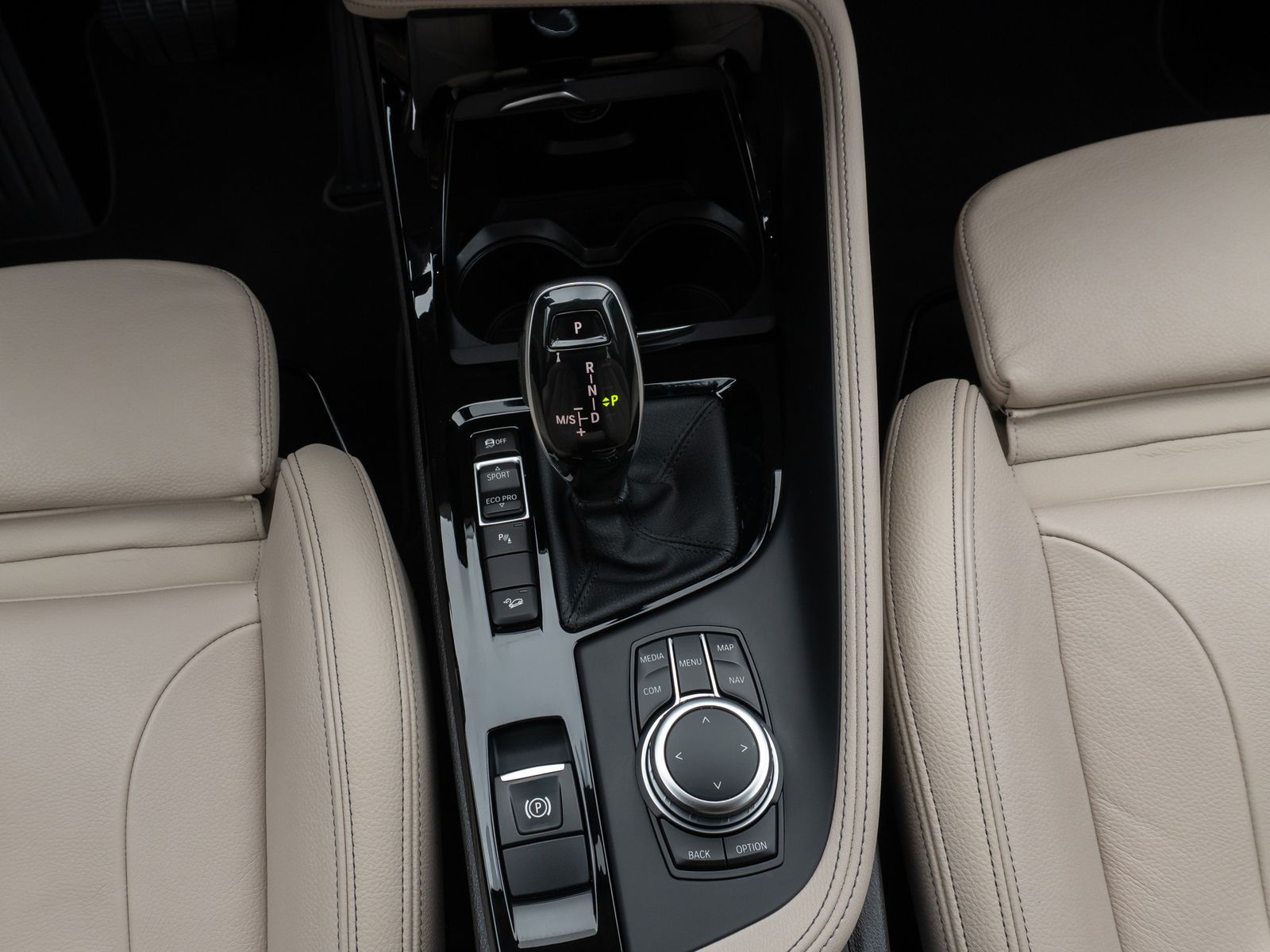 BMW X1 xD25d xLine - Samsaru's Car Outlet