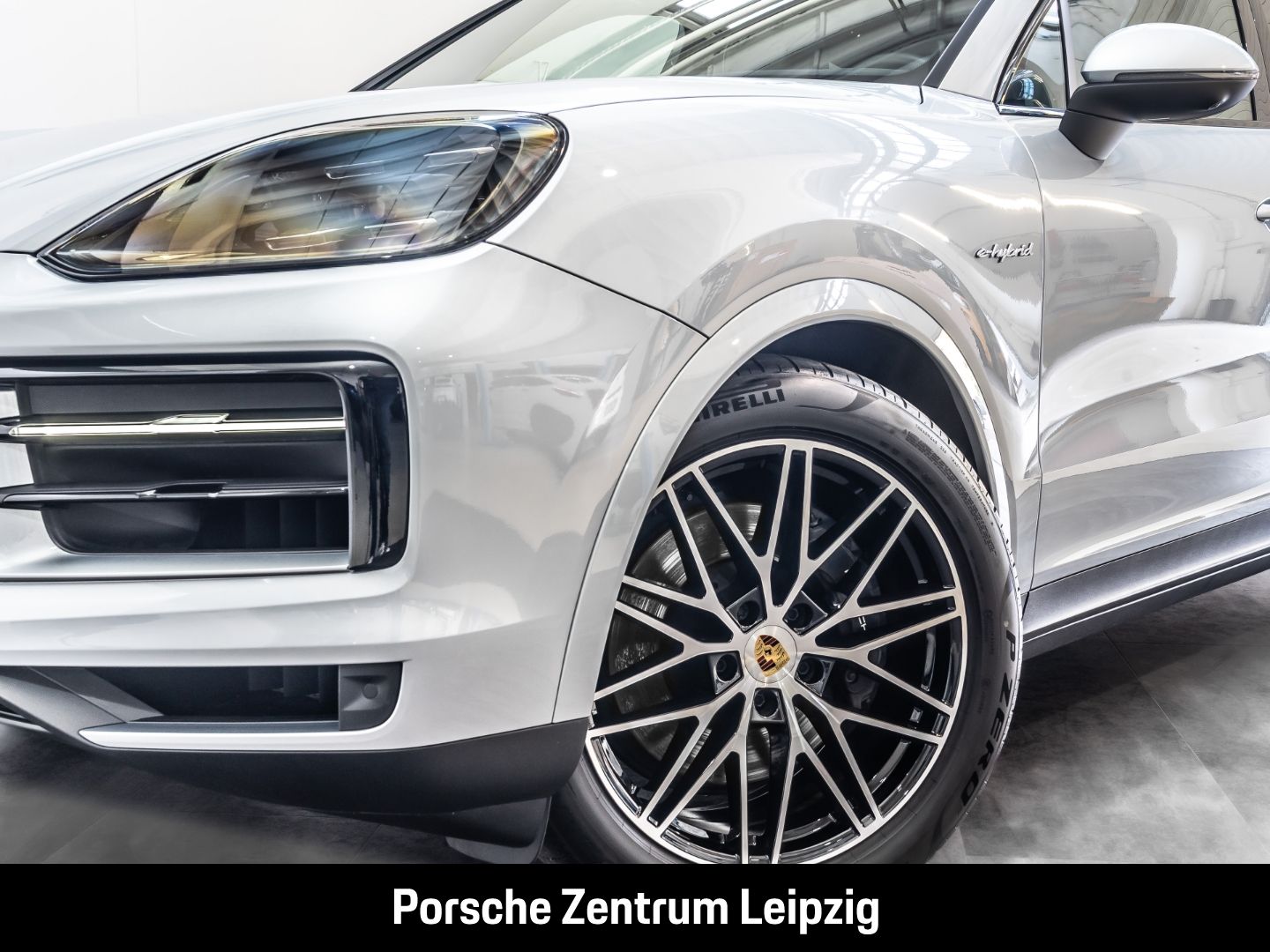 Porsche Cayenne E-Hybrid Coupe Massage el.AHK InnoDrive