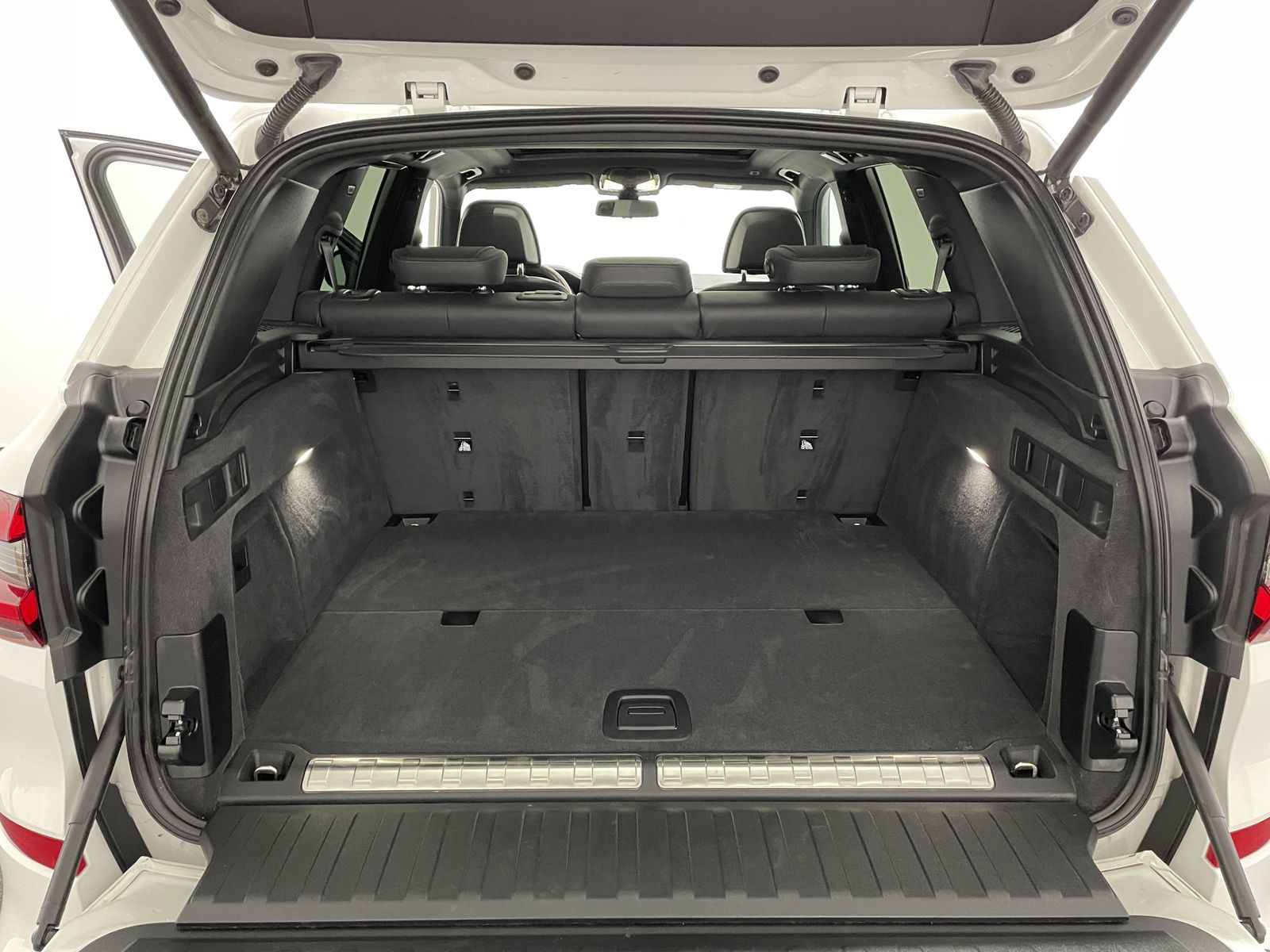 BMW X5 xDrive45e M Sport NAVI HUD LASER 360° PANO SH