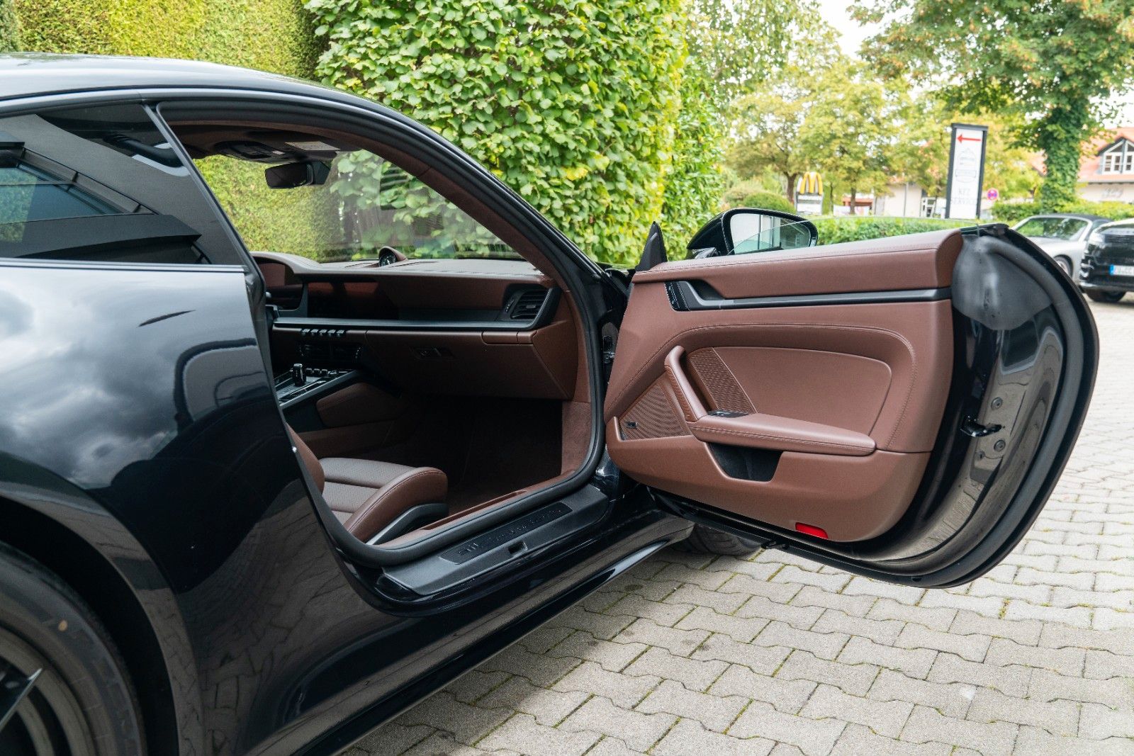 Porsche 992.2 Carrera 4 GTS / COUPE / 18 WEGE / LED