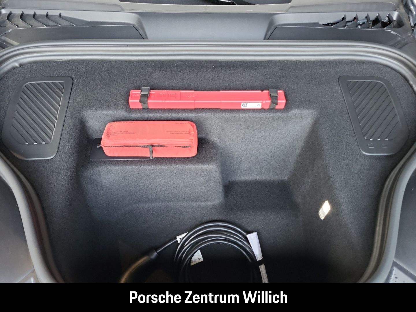 Porsche Macan 4S BOSE LED-Matrix Panorama LED-Matrix