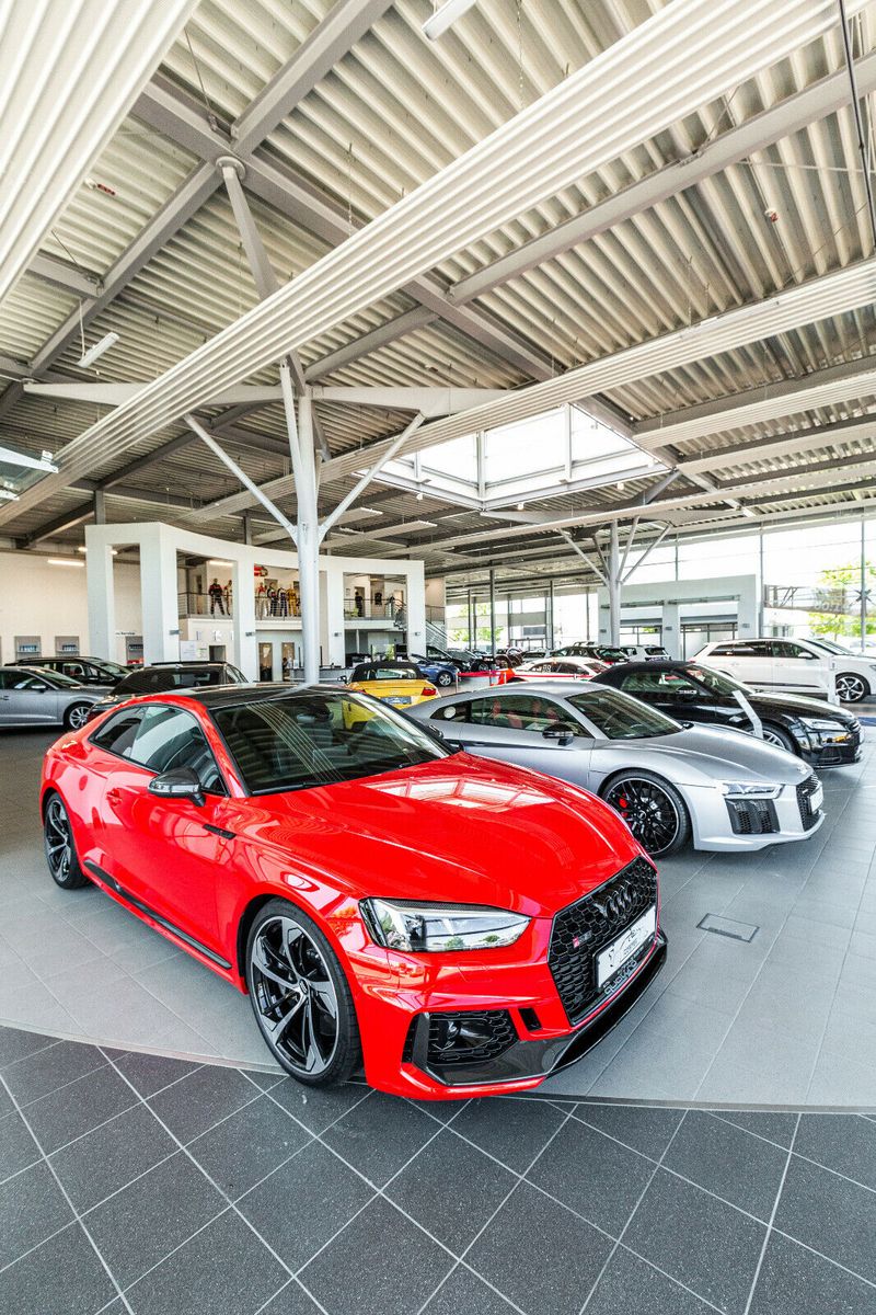 Audi RS Q8 /Pano/Keramik/Dynamic+/B&O/Massage/Matrix/