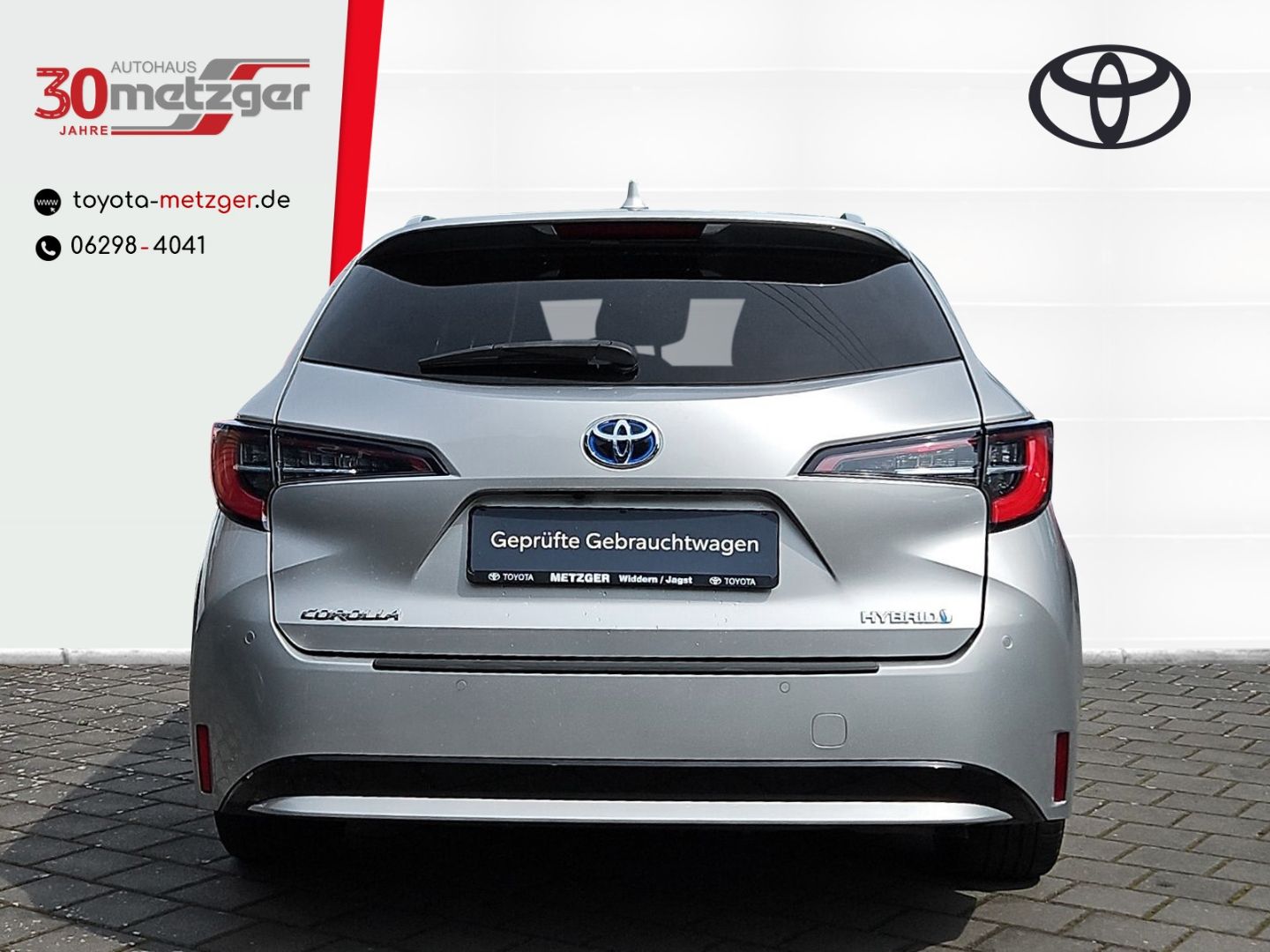 Toyota Corolla Touring Sports 1.8 Hybrid Club - Samsaru's Car Outlet