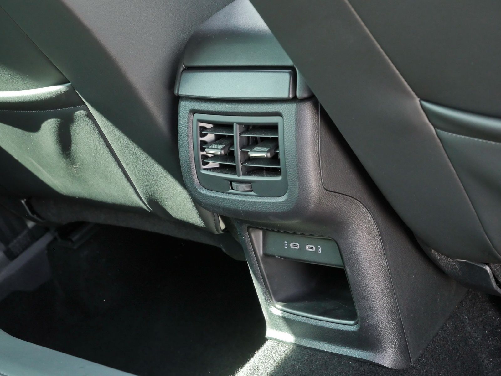 Seat Ateca Xperience 2.0 TDI LED*RFK*AHK*AppConnect