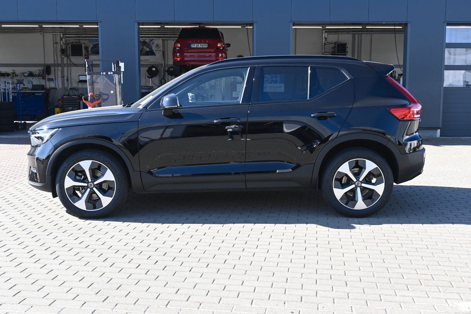 Volvo XC40 B4 DSG Ultra Dark*PANO*RFK*ACC*AHK