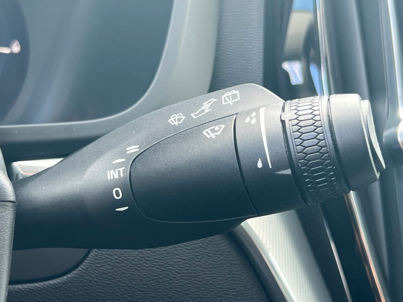 Volvo XC60 T6 Plus Dark AHK|PANO|20"|LEDER|FLED|