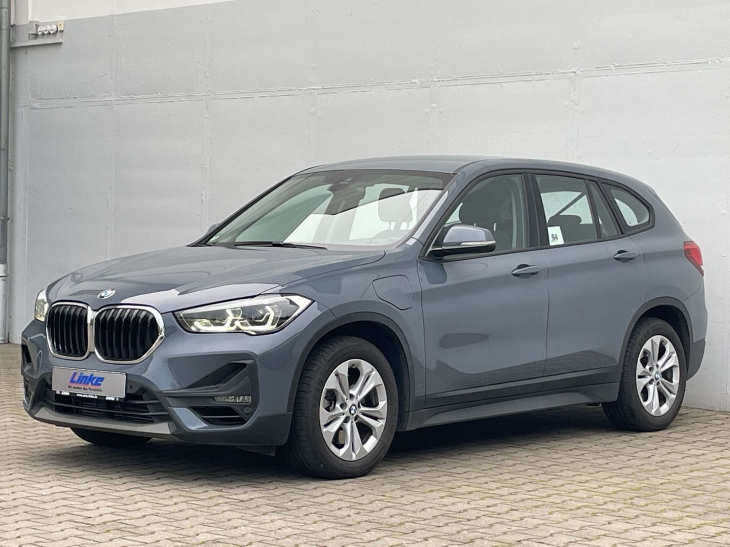 BMW X1 25e Advantage - Samsaru's Car Outlet
