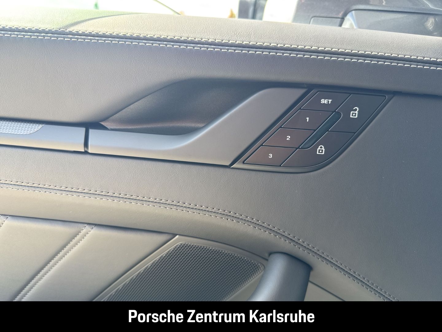 Porsche 992 911 Targa 4 GTS Liftsystem VA InnoDrive BOSE