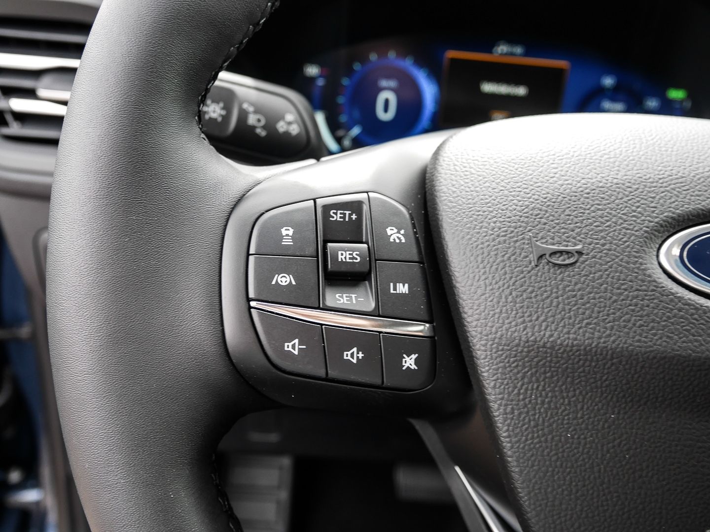 Ford Kuga Titanium X PHEV - Samsaru's Car Outlet