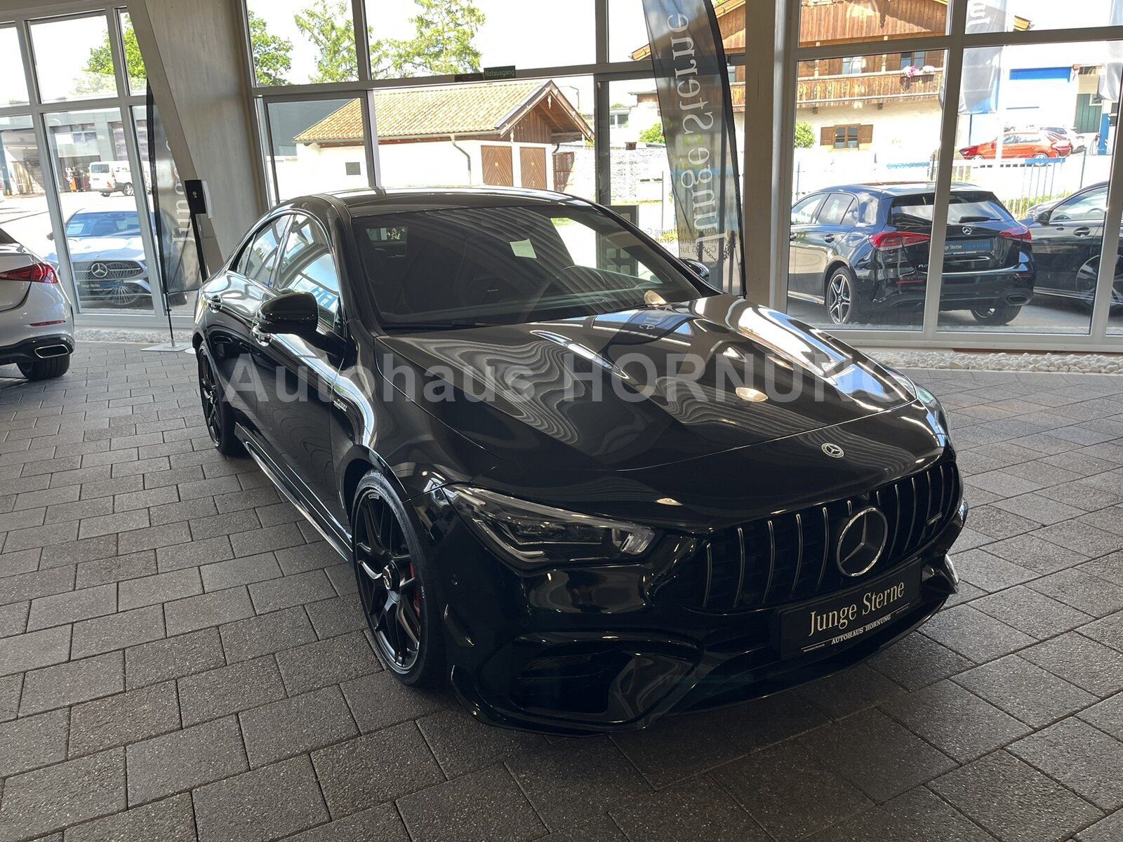 Mercedes-Benz CLA 45 S 4M+ Coupé - Samsaru's Car Outlet