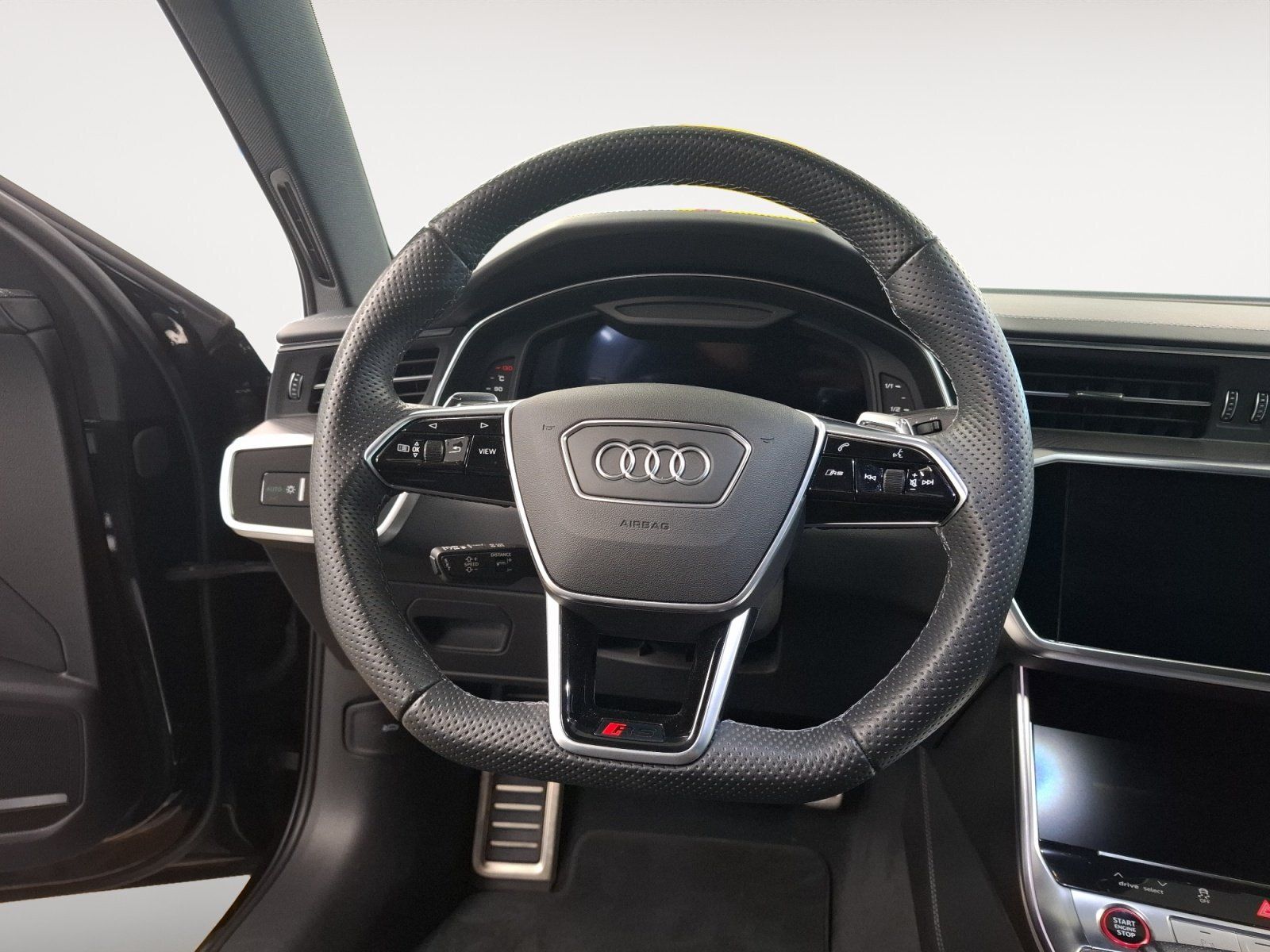 Audi RS 6 Avant 4.0 TFSI AHK 360 4xSHZ B&O STH 305km/