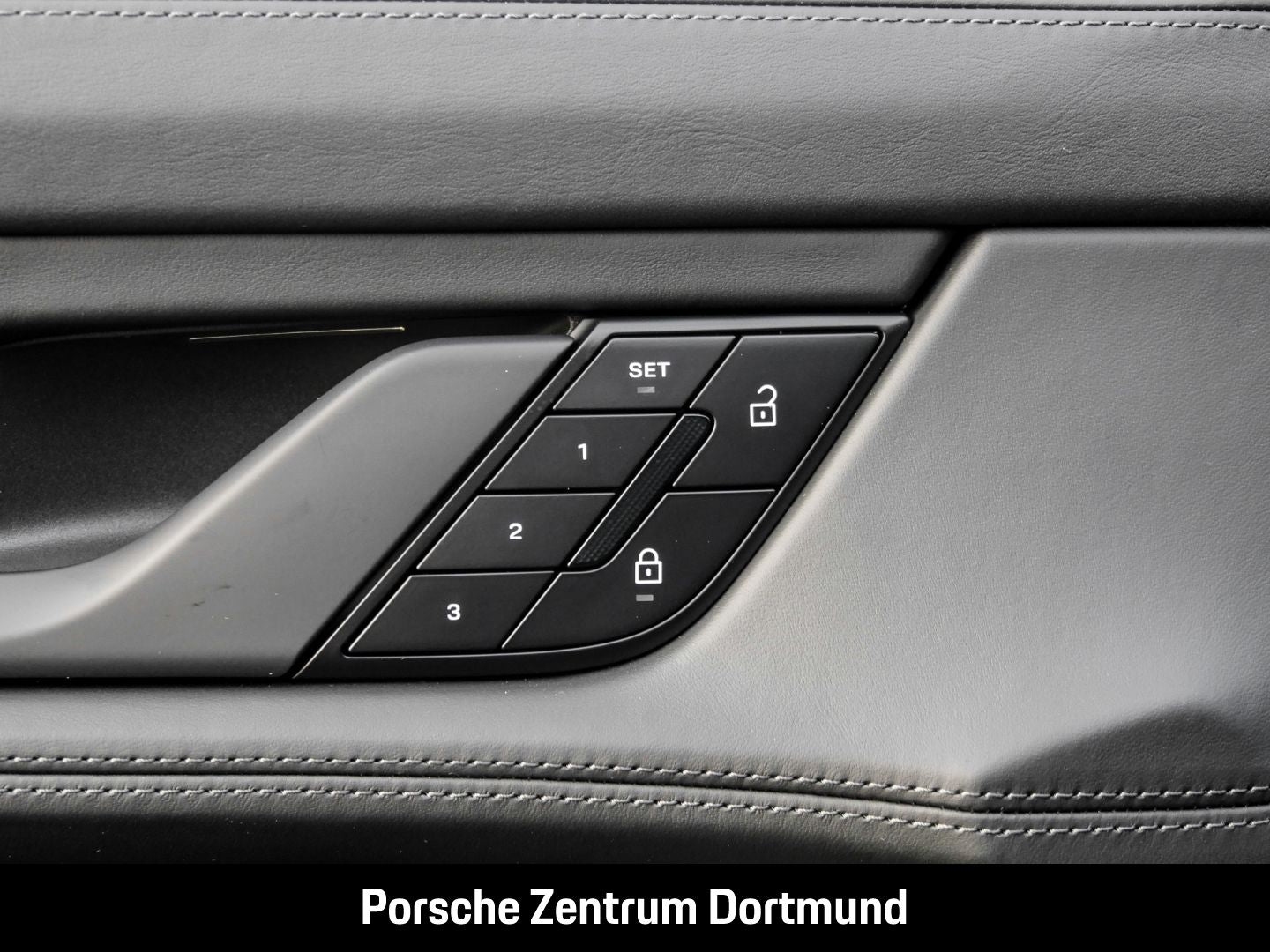 Porsche Taycan 4S Sport Turismo Surround-View LED-Matrix