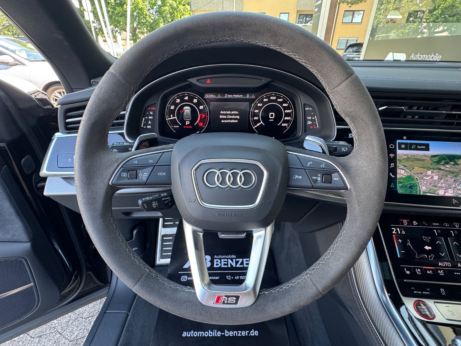 Audi RSQ8/HD-Matrix/PANO/AHK/23"/StdHeiz/BLACK/360°/