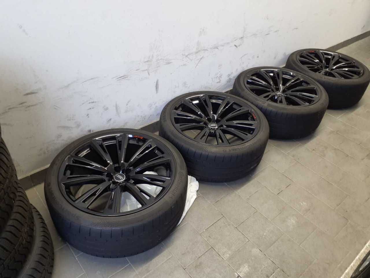 Audi Q8 S line comp.+ 50TDI AHK Pano Carbon S-Sitze R
