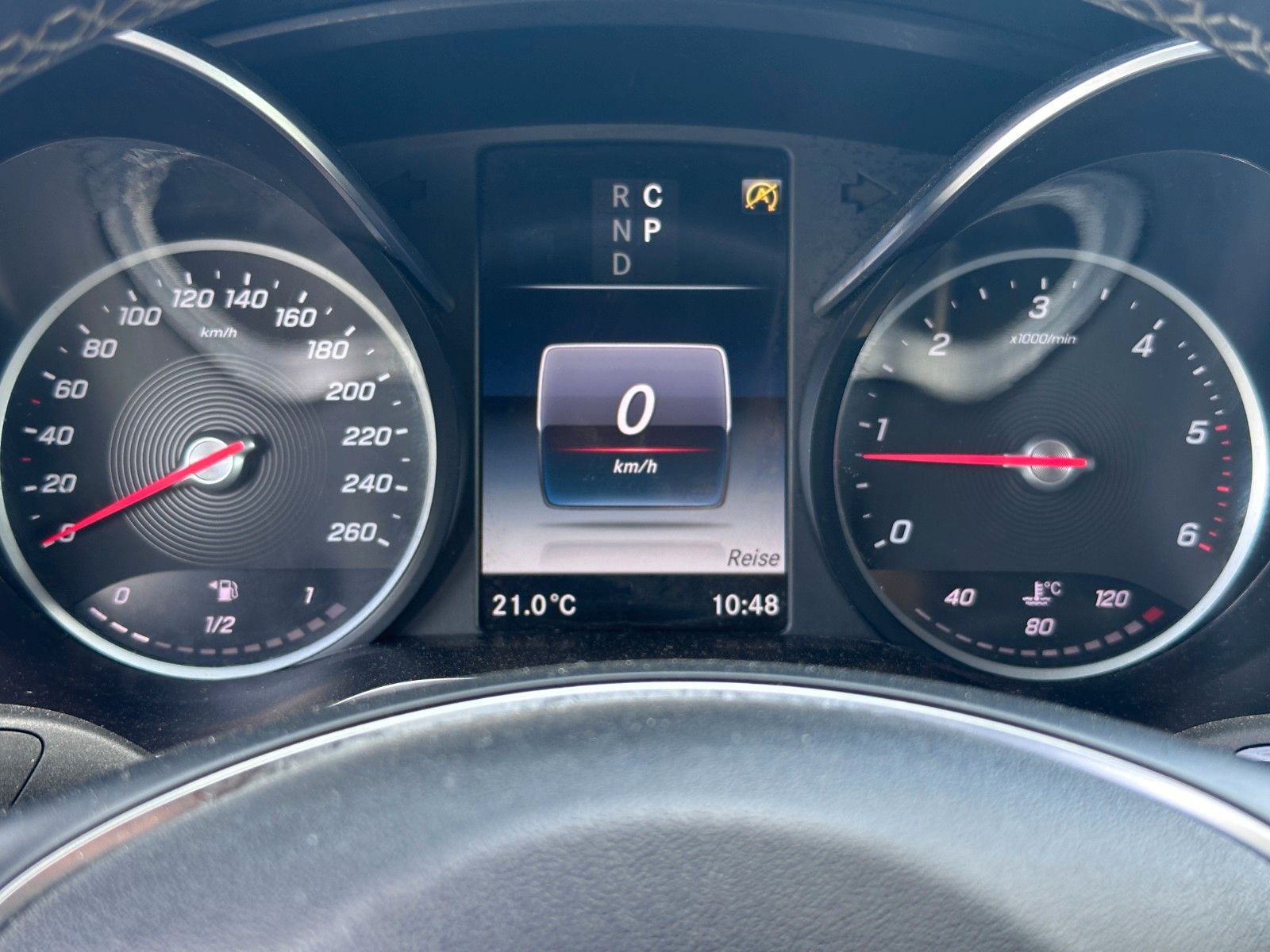 Mercedes-Benz V 250 - Samsaru's Car Outlet
