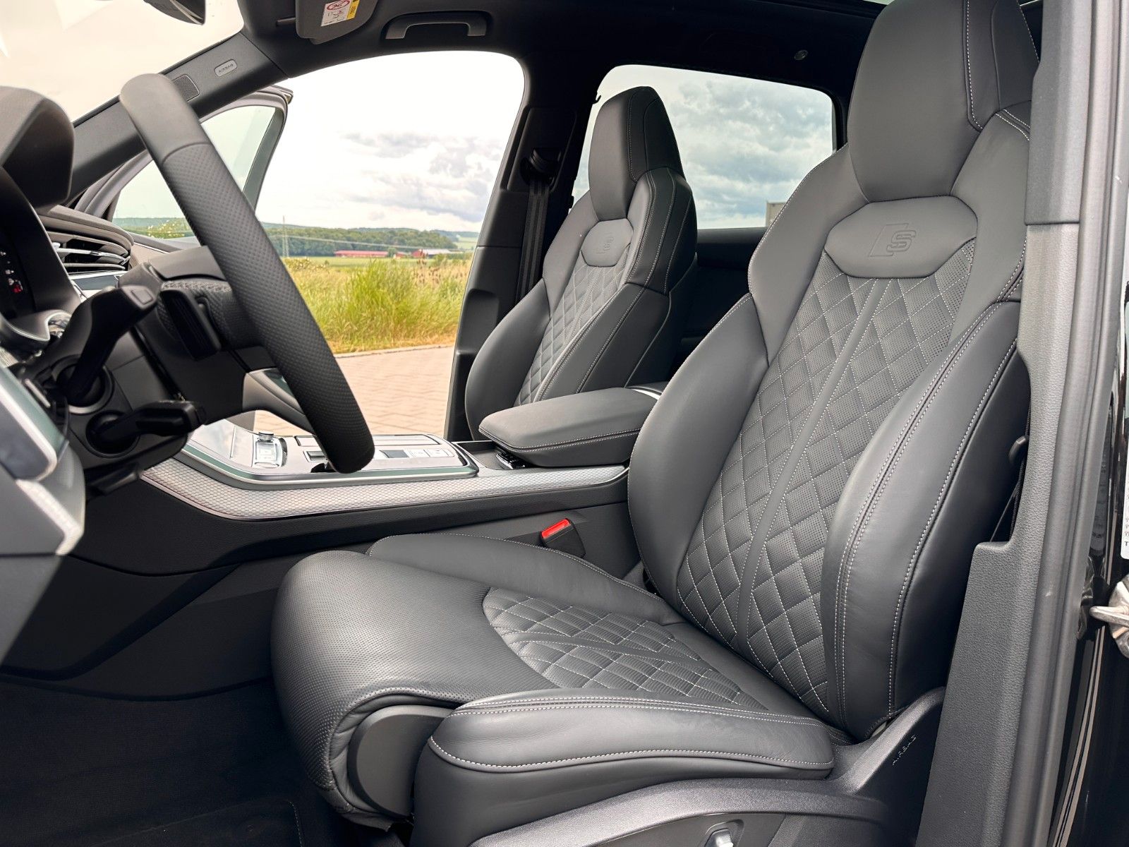Audi Q7 50 TDI S line +AHK+STANDHEIZUNG+PANO+B&O