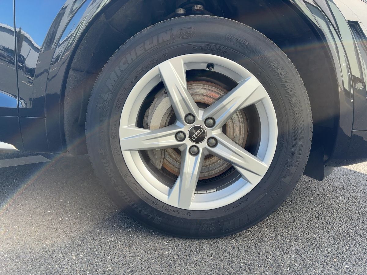 Audi Q5 TFSIe S line 55 quattro S tronic AHZV Head-up