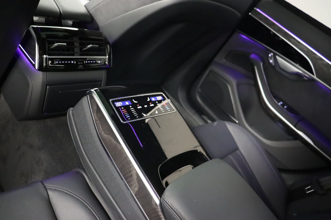 Audi A8 50 TDI quattro - Samsaru's Car Outlet
