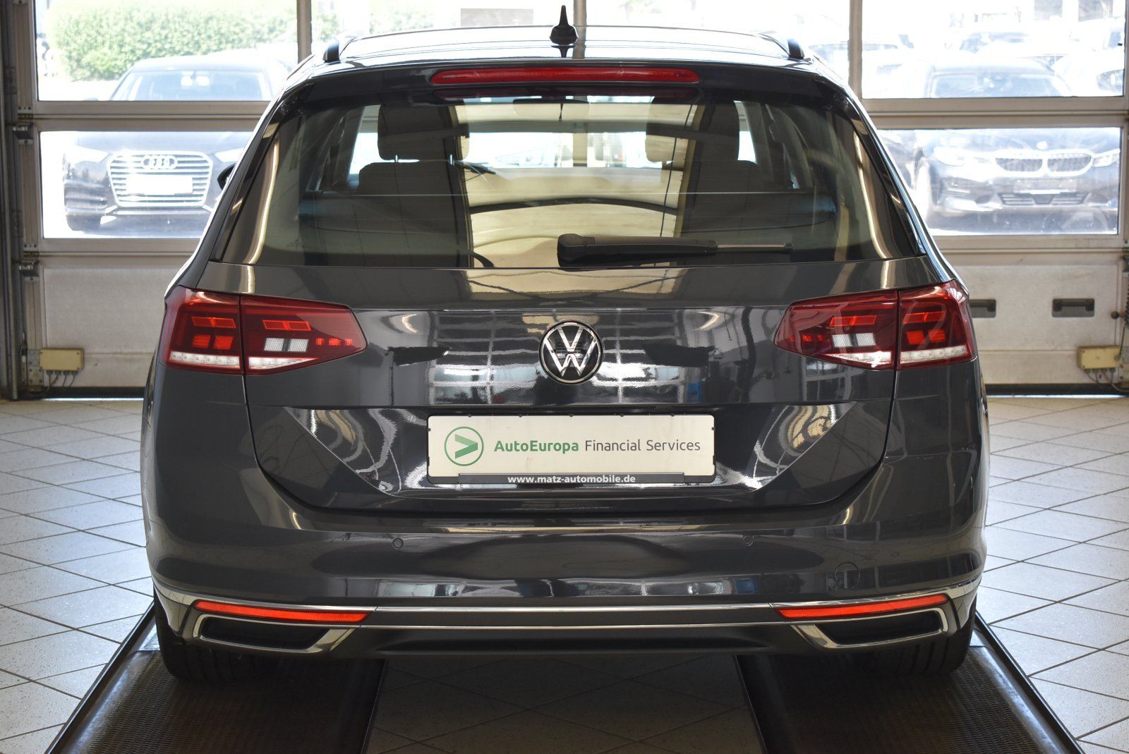 Volkswagen Passat Variant 1.4TSI Hybrid GTE DSG - Samsaru's Car Outlet
