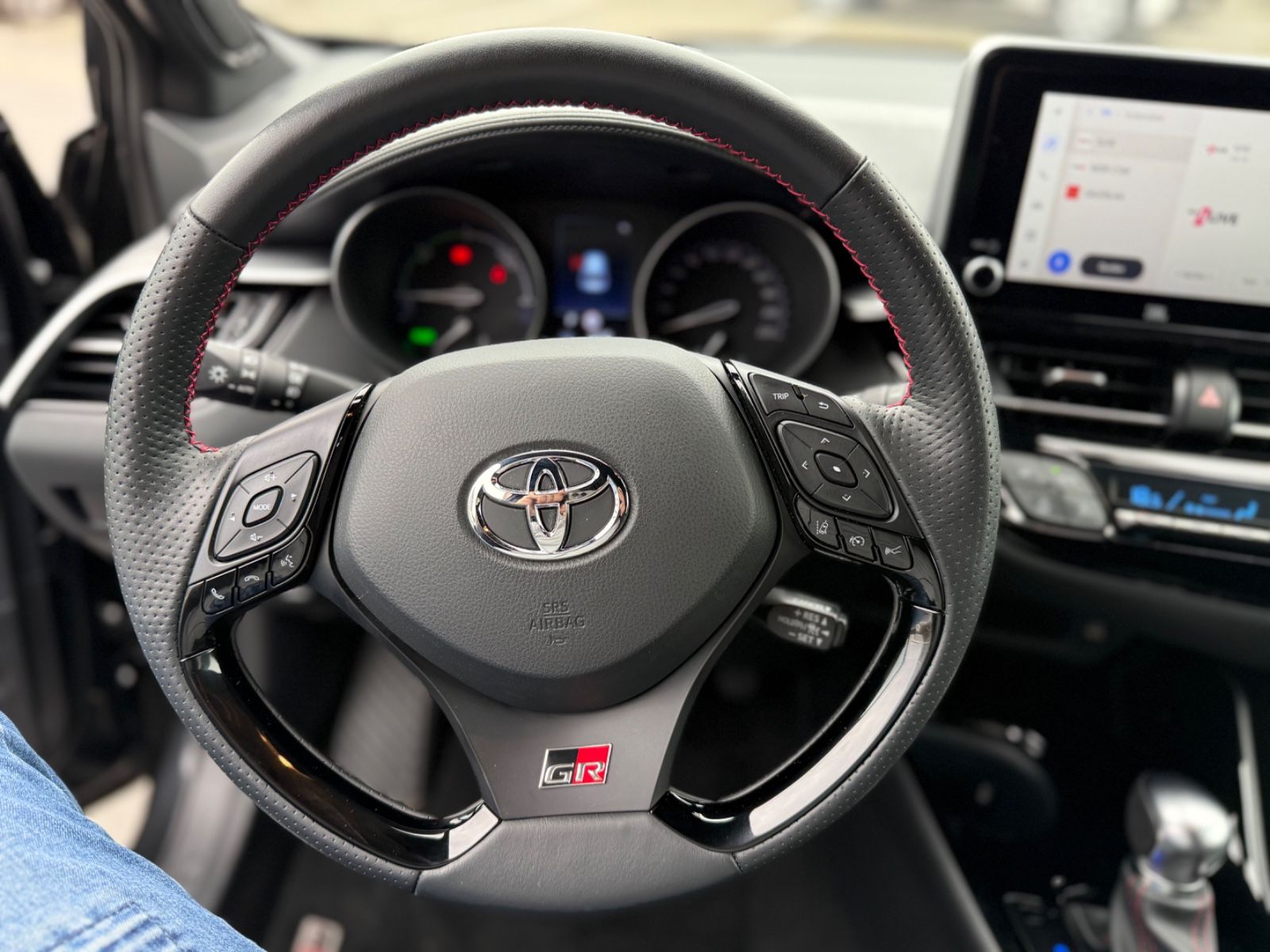 Toyota C-HR Hybrid GR Sport Black - Samsaru's Car Outlet