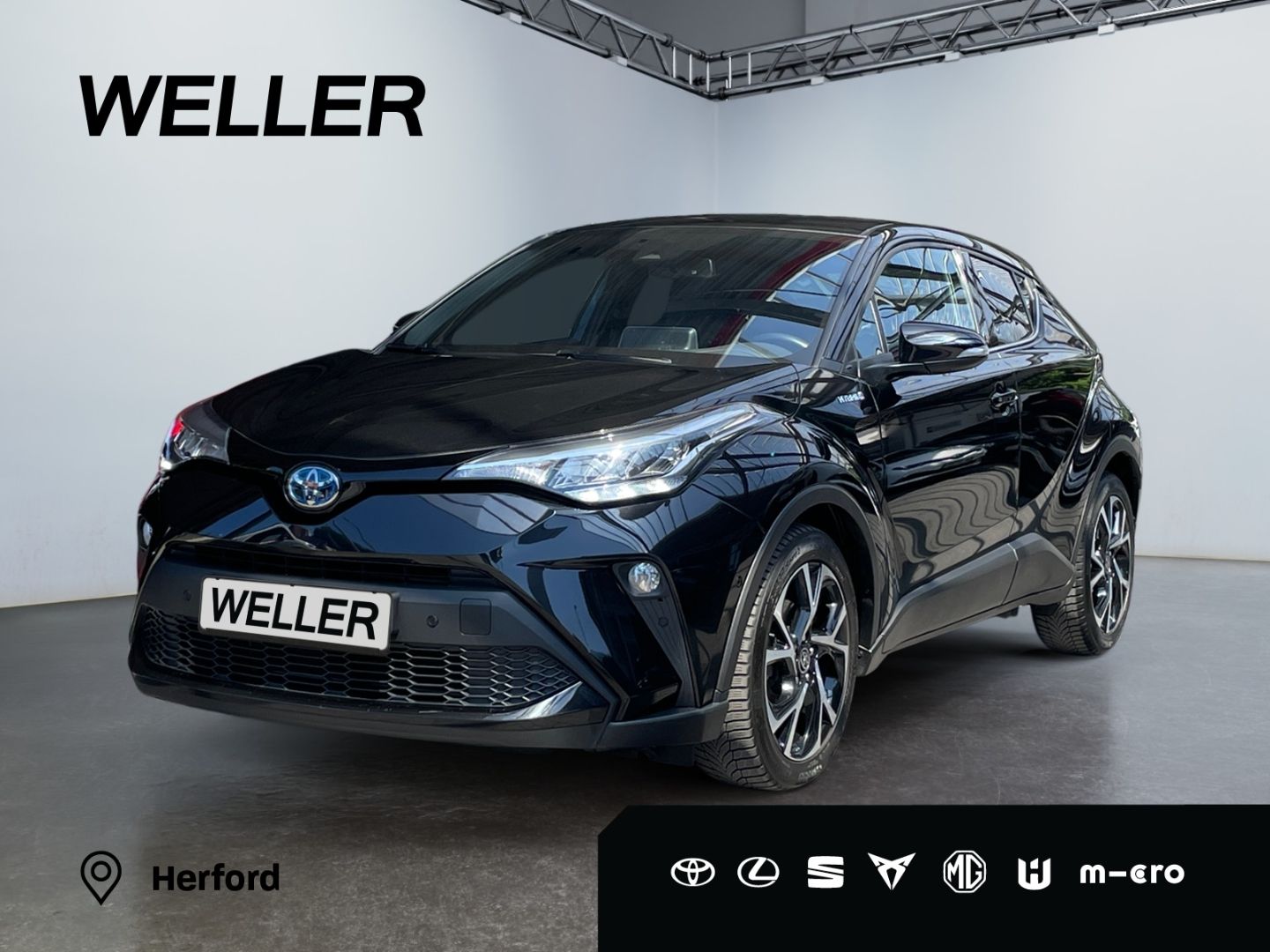 Toyota C-HR 2.0 Hybrid Team - Samsaru's Car Outlet