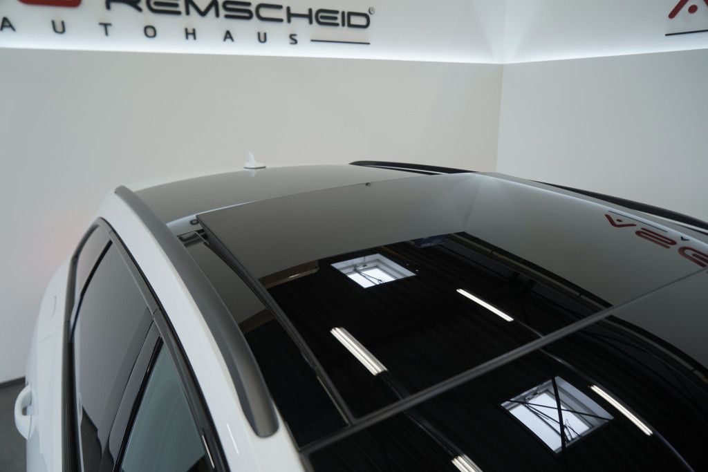 Audi A6 Avant 40 TDI q. S line - Samsaru's Car Outlet