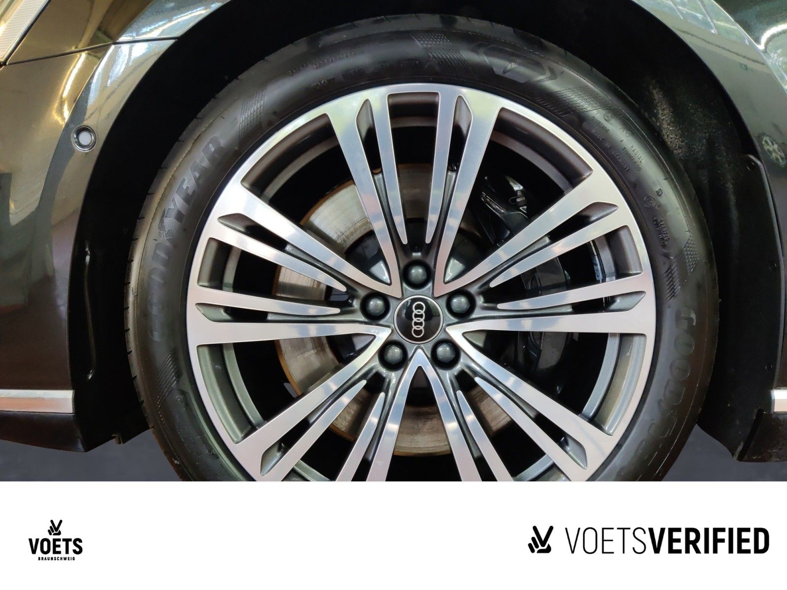 Audi A8 60 TFSIe quattro Tiptronic - Samsaru's Car Outlet