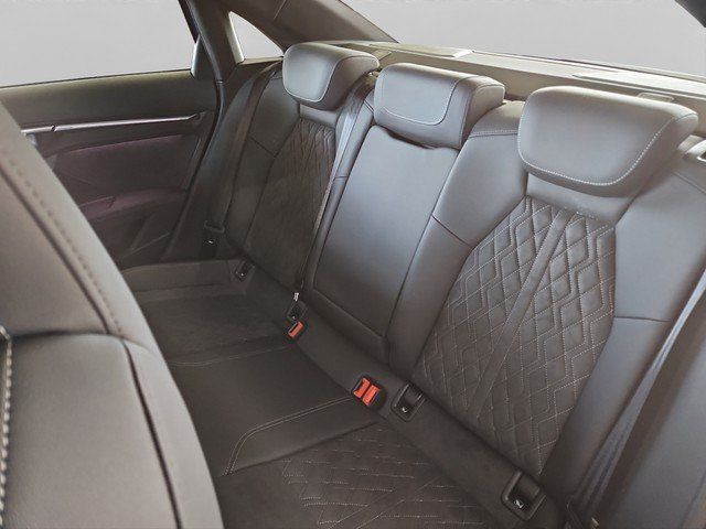Audi A3 Limousine 35 TFSI S tronic S line *MATRIX*