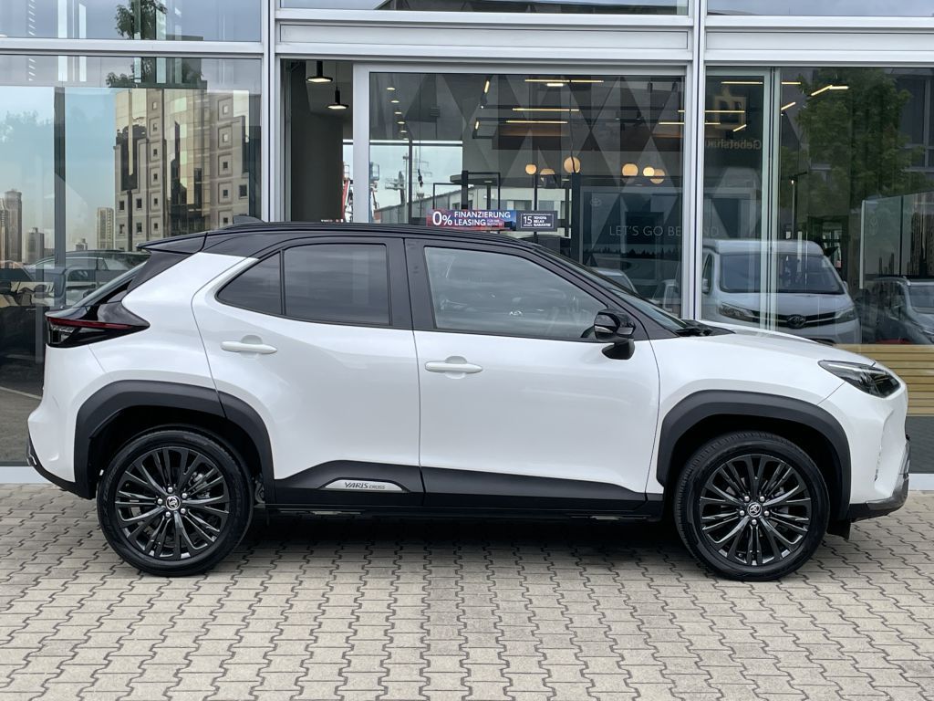 Toyota Yaris Cross Hybrid 1.5 Adventure*HUD*JBL*PDC*
