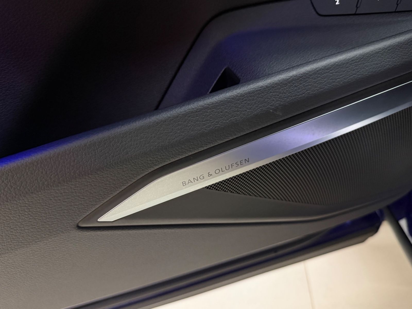Audi E-tron 55 Quattro S-Line*PANO*AHK*HuD*NIGHT*B&O*