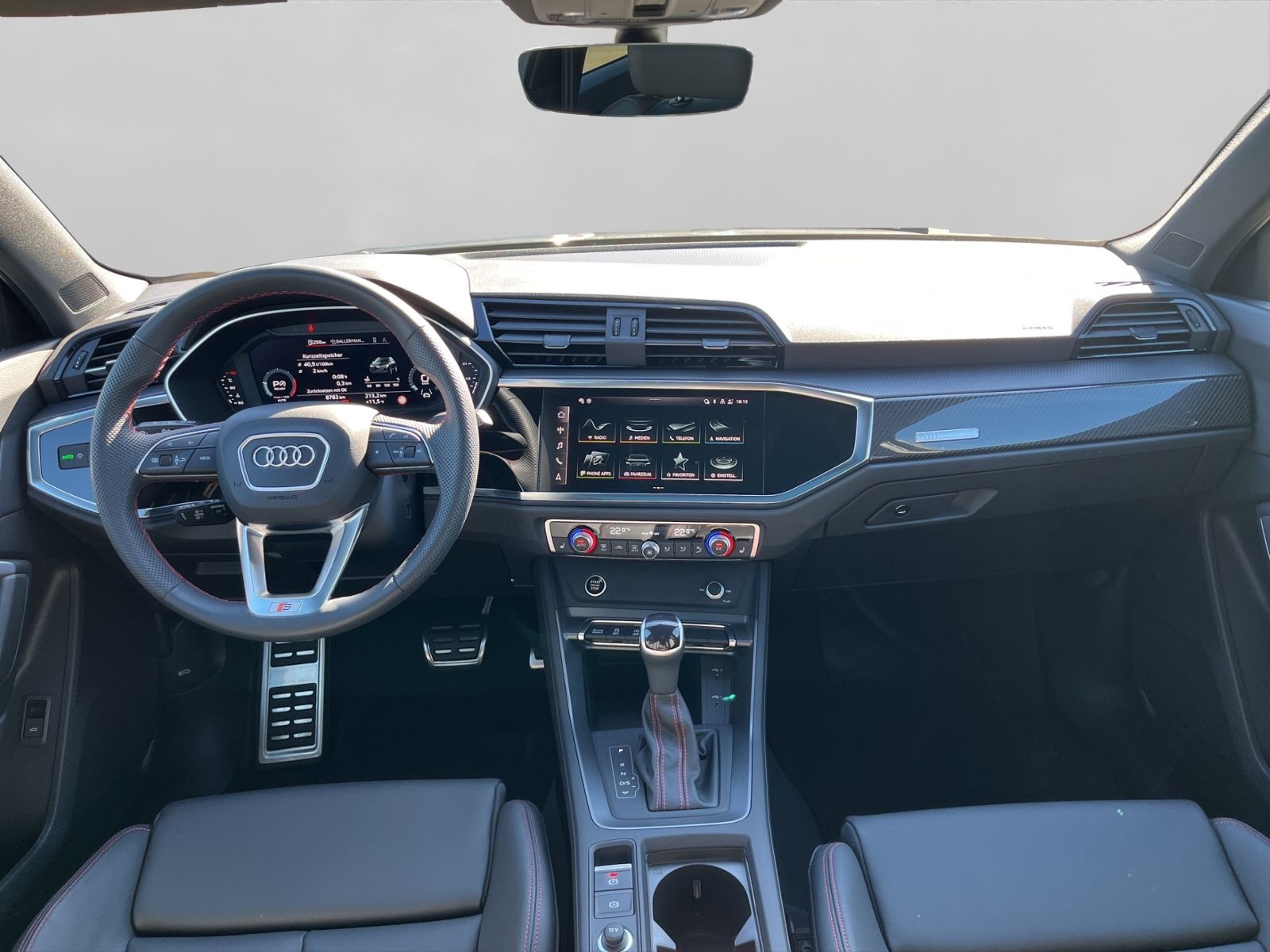 Audi Q3 35 TDI S-LINE+LED+NAVI+PANO