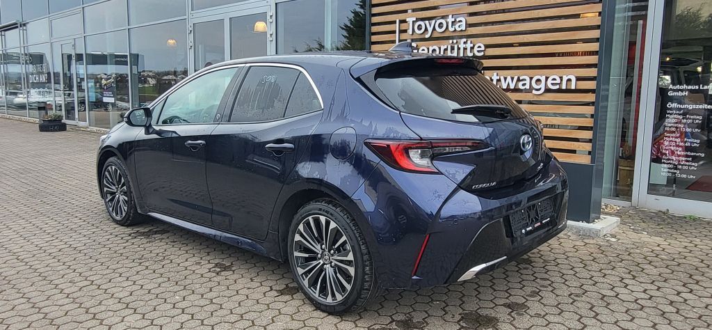 Toyota Corolla 1.8 Hybrid Team Deutschland
