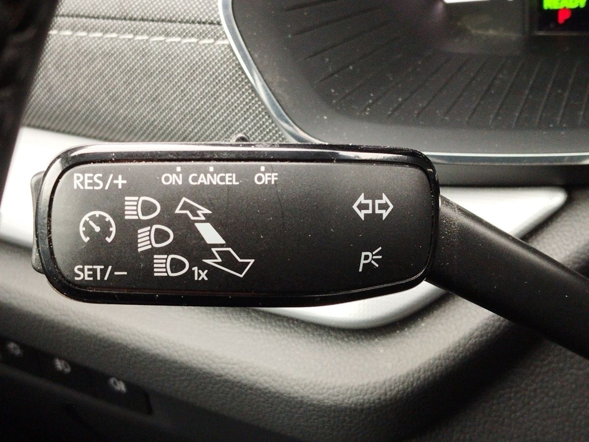 Skoda Octavia 1.4 TSI iV First Edition - Samsaru's Car Outlet