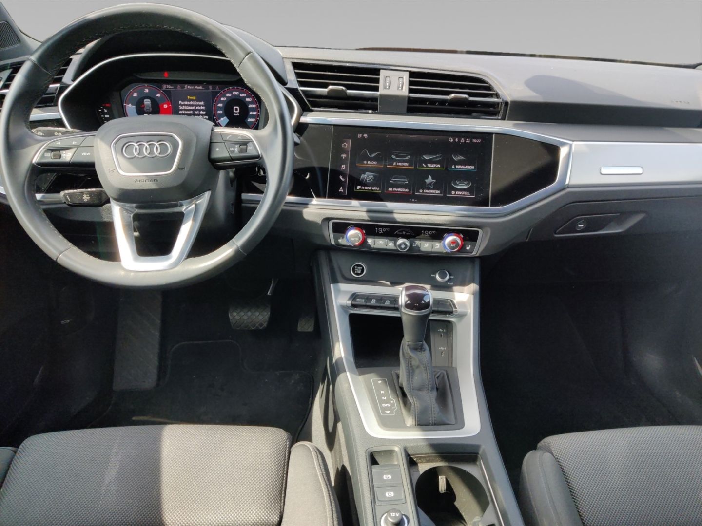 Audi Q3 35 TDI quattro S line - Samsaru's Car Outlet