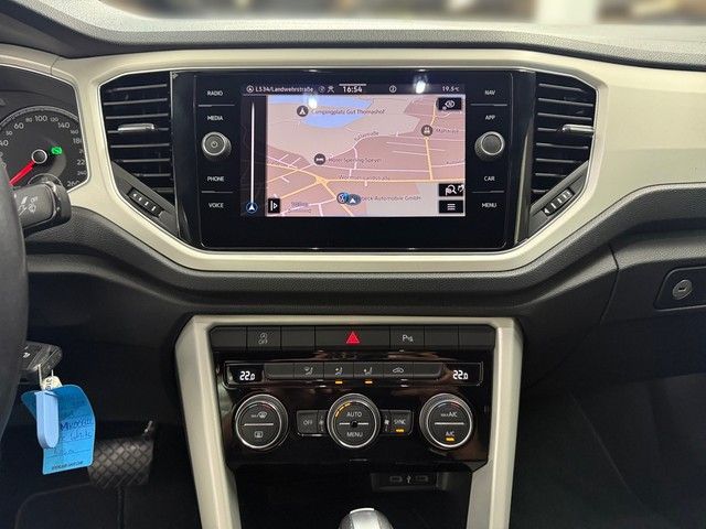Volkswagen T-Roc 1.5TSI Style - Samsaru's Car Outlet