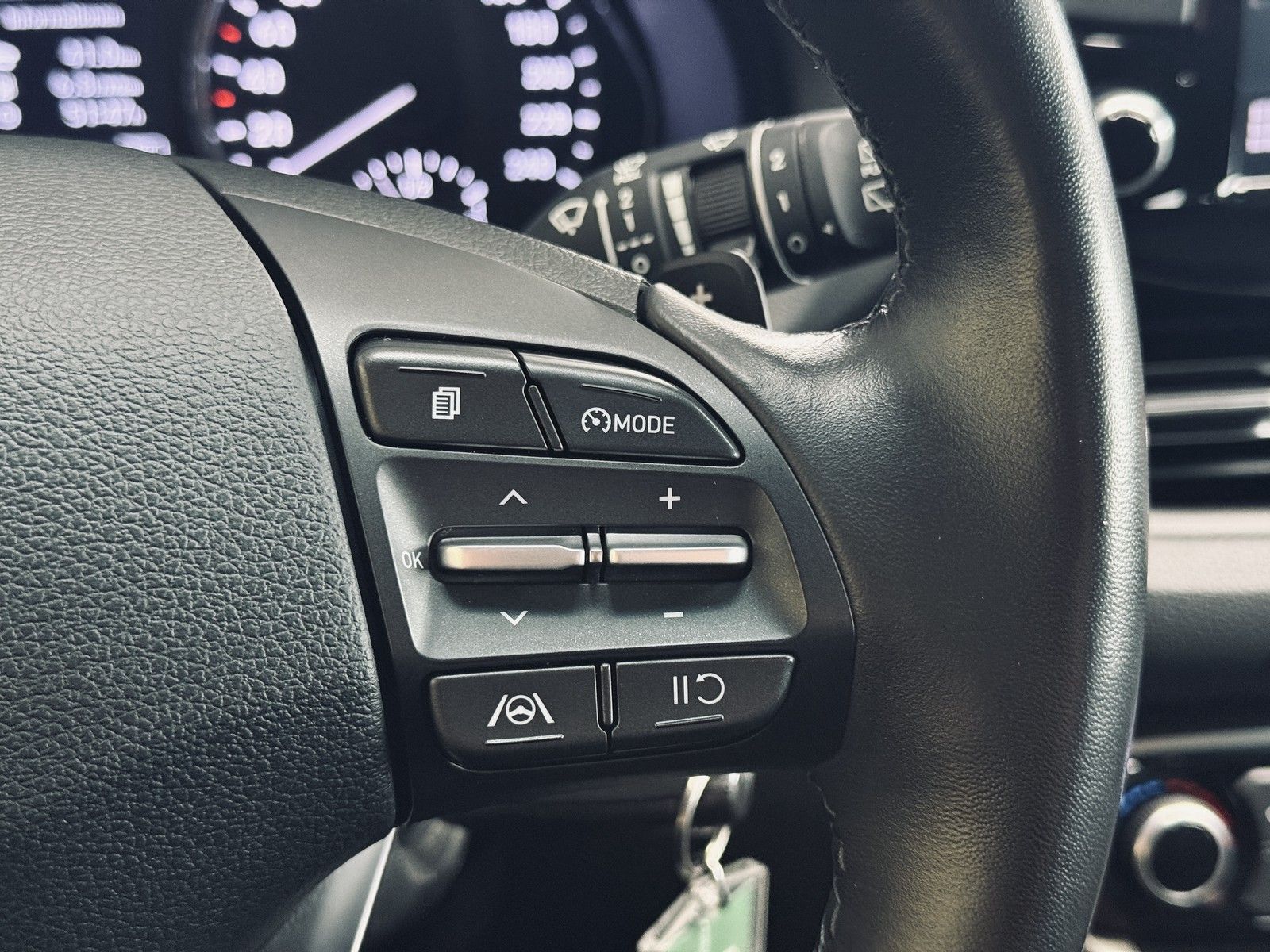 Hyundai i30 Trend Mild-Hybrid - Samsaru's Car Outlet