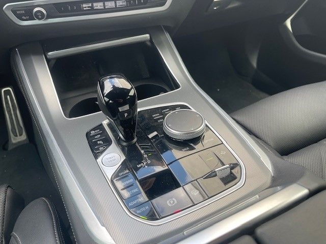 BMW X5 xDrive 45e M-Sport HUD Parkass+ Laser DrivAss