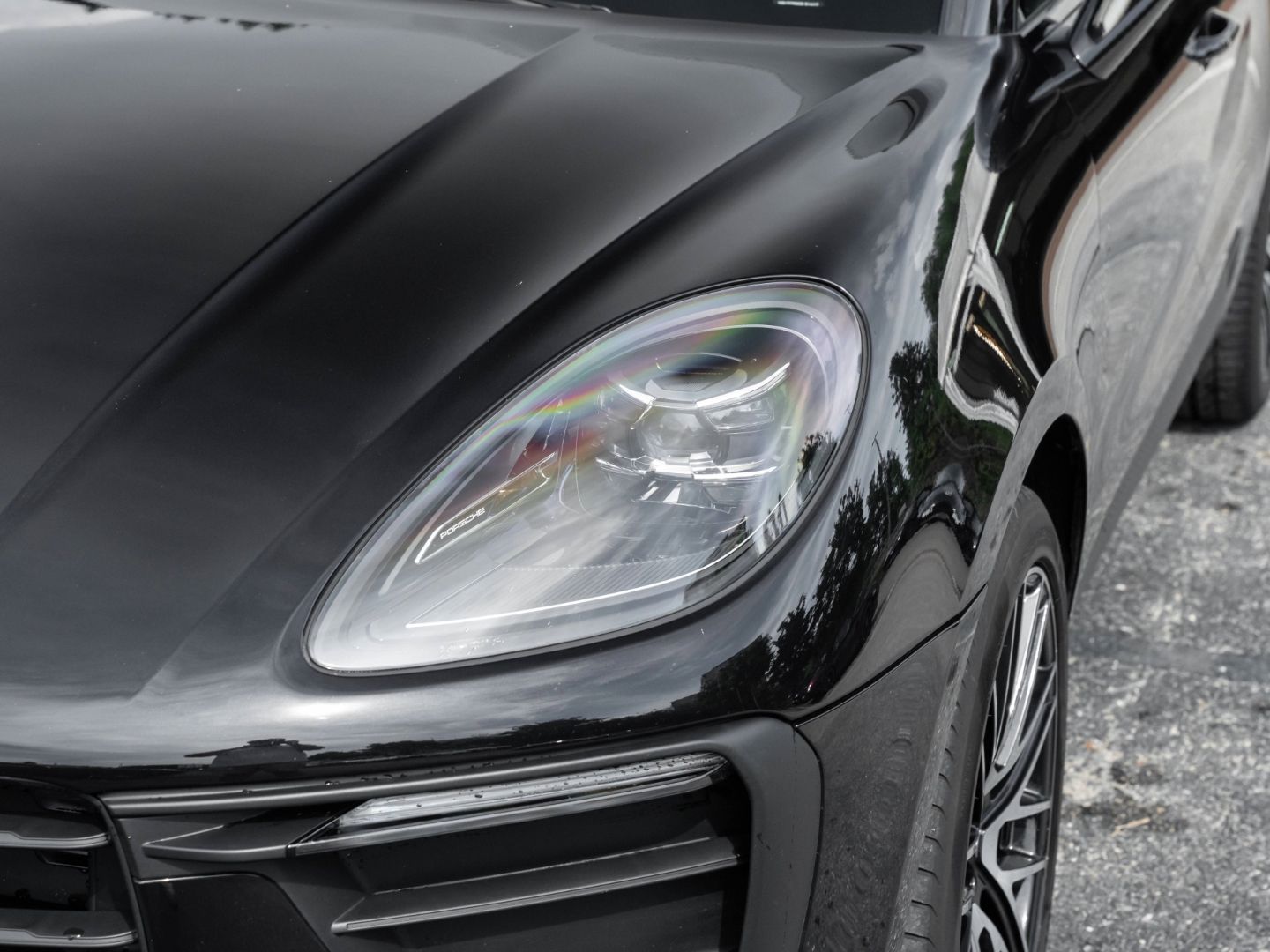 Porsche Macan - Samsaru's Car Outlet