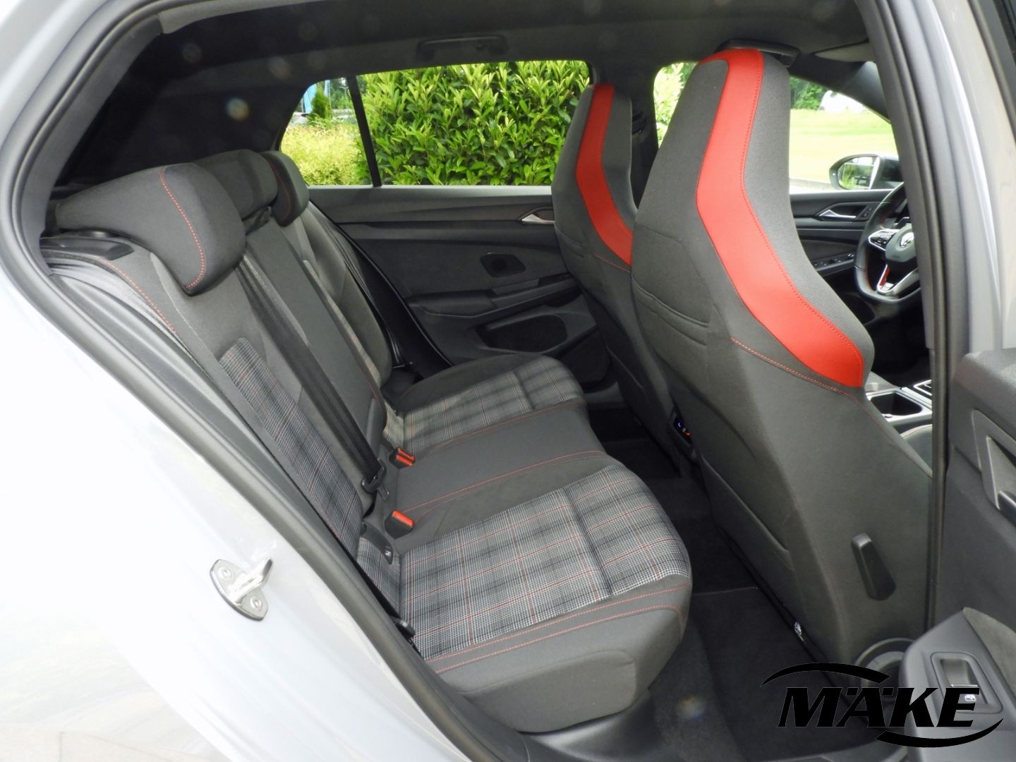 Volkswagen Golf GTI 2.0 TSI DSG BLACK - Samsaru's Car Outlet