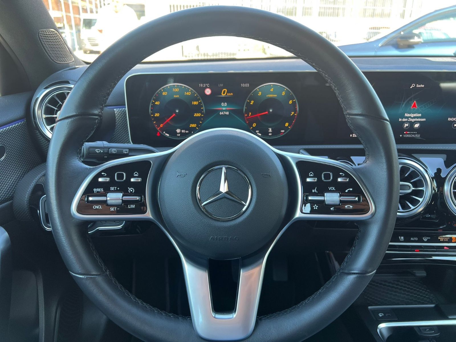Mercedes-Benz A 200 - Samsaru's Car Outlet