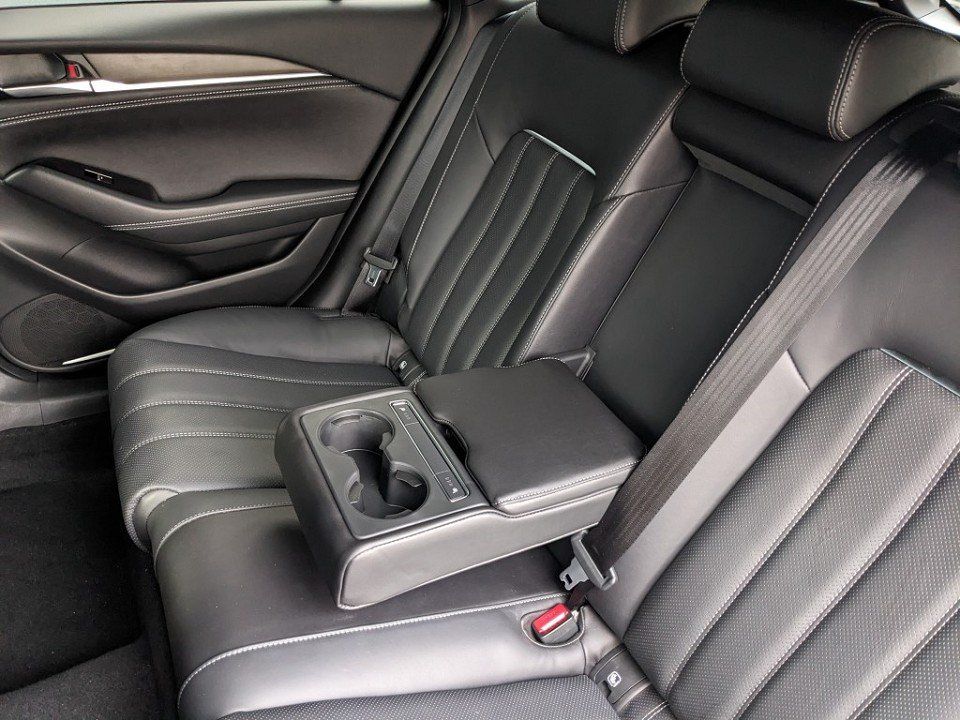 Mazda 6 Kombi 2.5l Takumi AHK GSD Nappaleder Bose Ganz