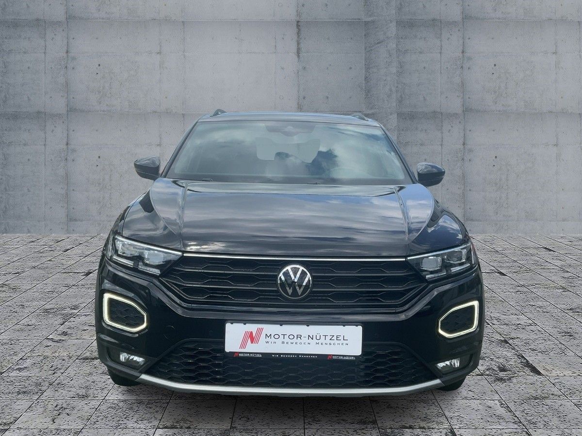 Volkswagen T-Roc 1.5 TSI SPORT - Samsaru's Car Outlet