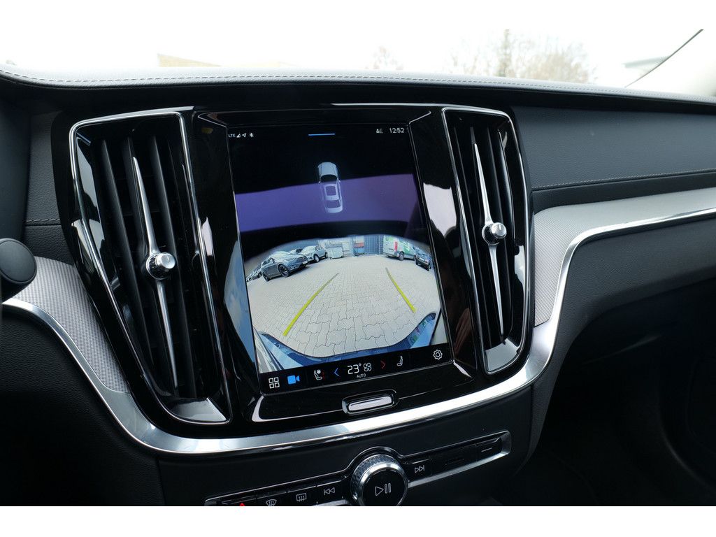 Volvo S60 Lim. T8 Ultimate Dark Recharge Plug-In Hybri